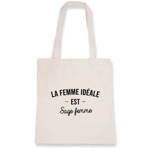 Femme idéale sage femme