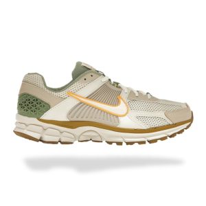 NIKE ZOOM VOMERO 5 SAIL LASER ORANGE