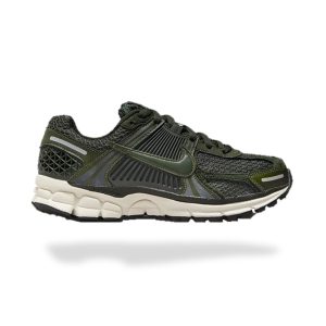 NIKE ZOOM VOMERO 5 SEQUOIA