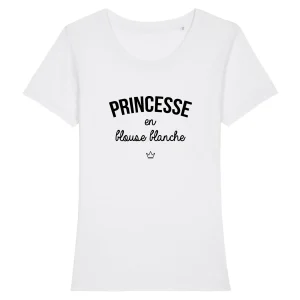 Princesse en blouse blanche