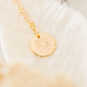 Pendentif personnalisé médaille ronde or cœur ONDE D&rsquo;AMOUR